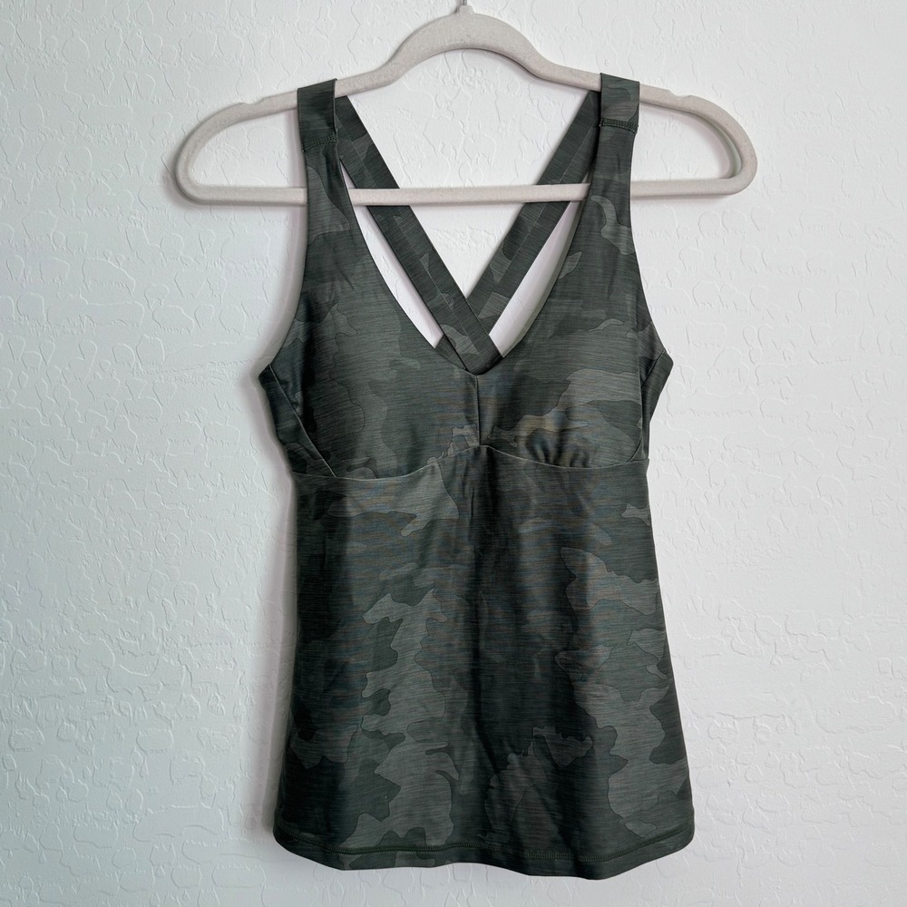 Prana Layna Cross Back Built-in Bra Tank Top Black Camouflage Camo Women's Small